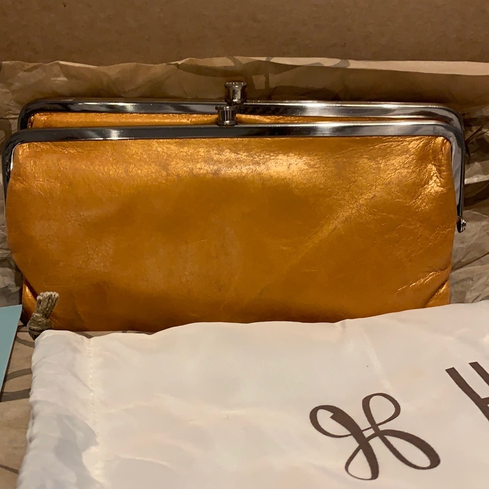 Hobo Lauren Clutch Wallet